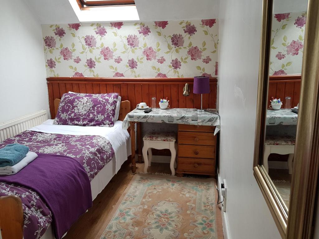 Adams Guest House - 