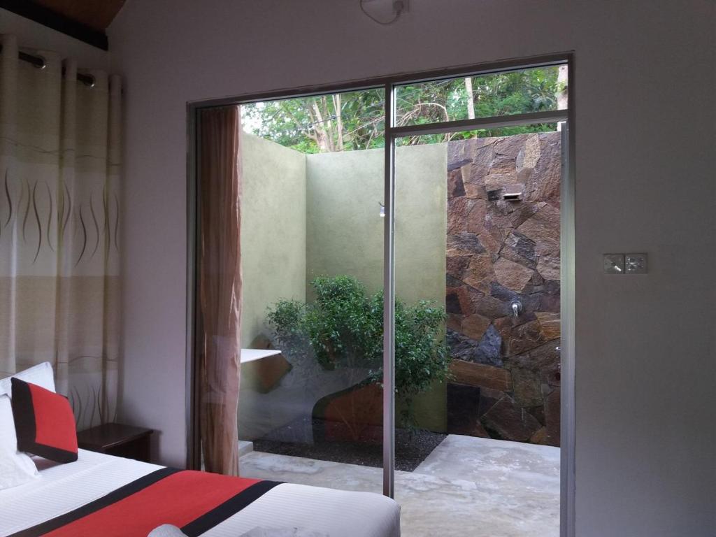 Hantara Udawalawa - 16