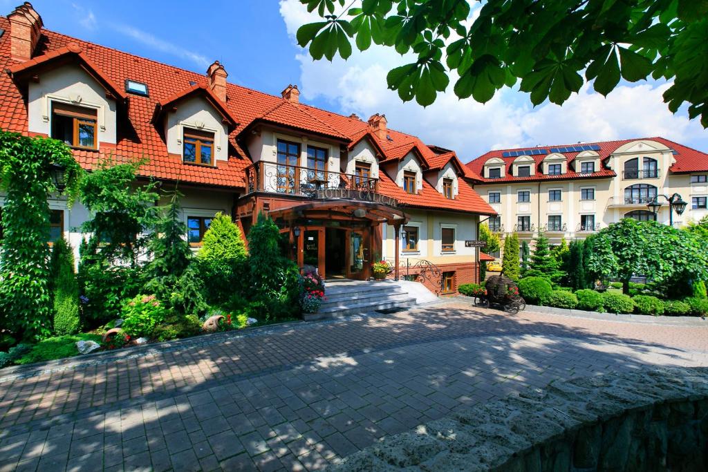 Budova, kde se hotel nachází