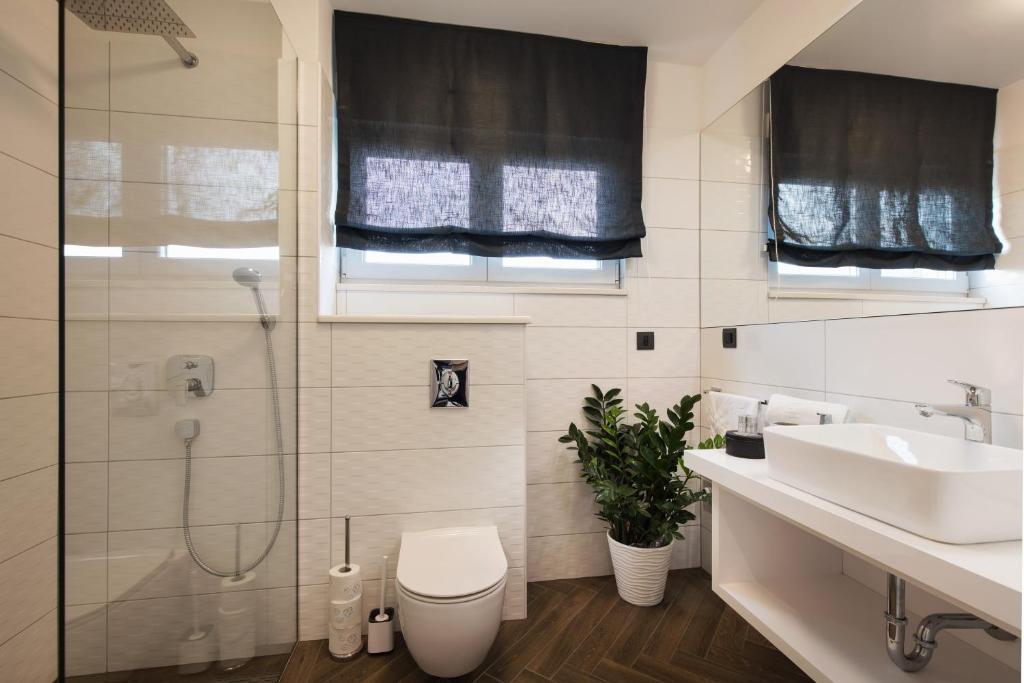 Kúpeľňa v ubytovaní Luxury Villa Karla