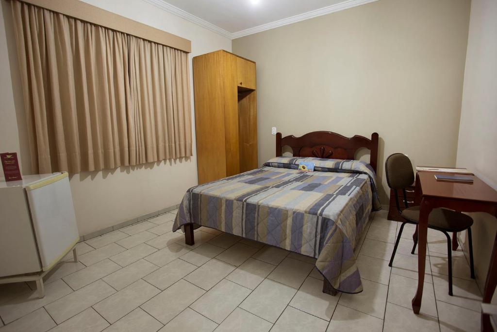  Hotel Vitoria Pindamonhangaba