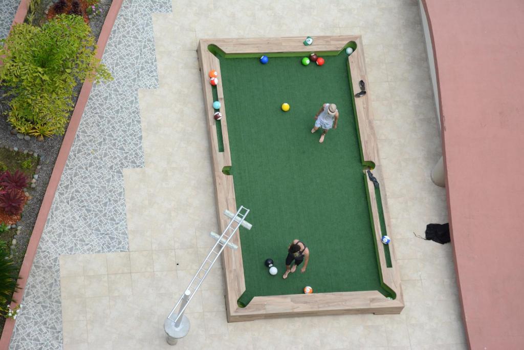 Biliár nebo kulečník v ubytování Playa Almendro Resort