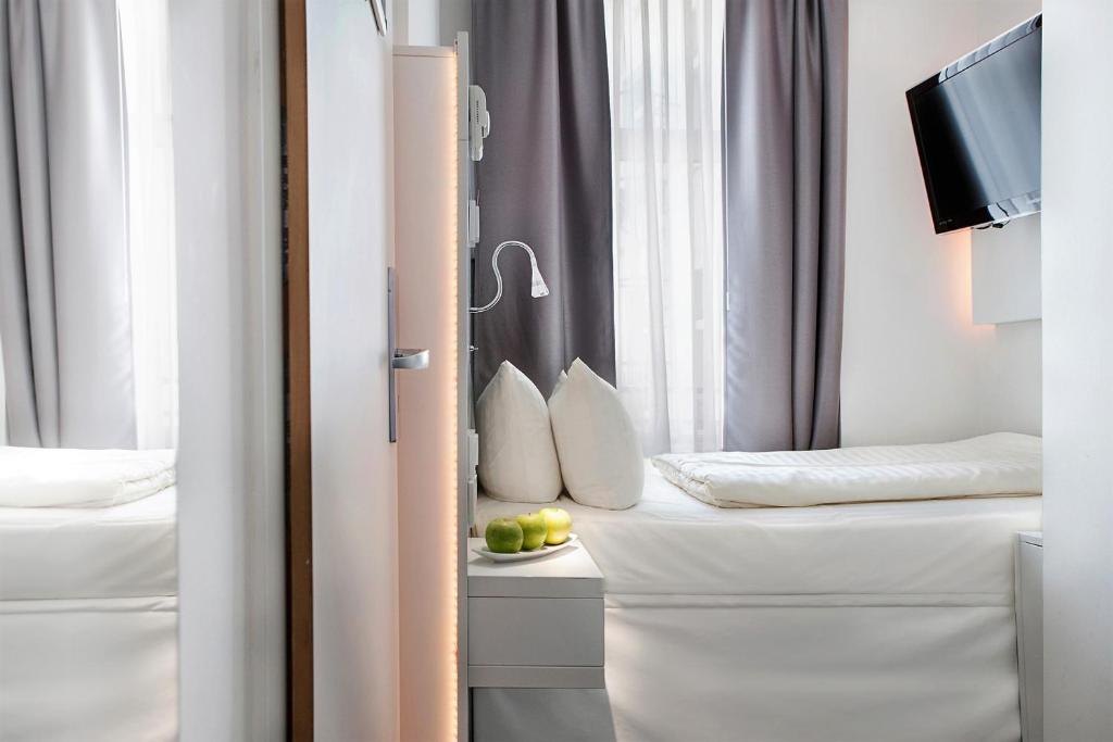 Grand Hotel Downtown - Frankfurt Central Station - Boutique Design Hotel - Single Room