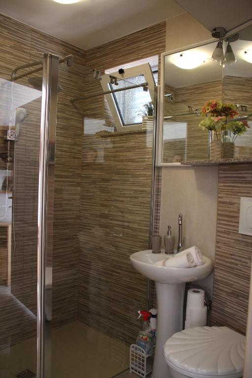 Apartments Rustika Toscana - One-Bedroom Apartment With Patio