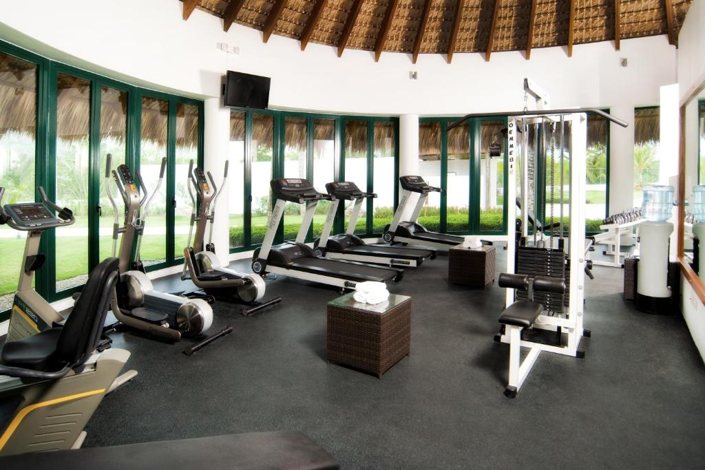 Fitness centrum a/nebo fitness zařízení v ubytování Sublime Samana