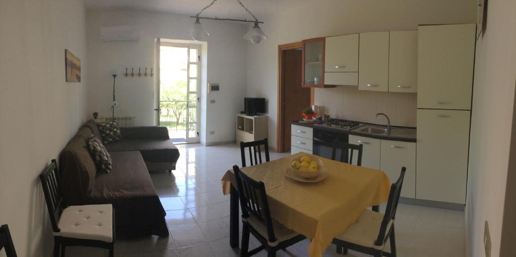 Kuchyňa alebo kuchynka v ubytovaní Casa Vacanze il Gelsomino