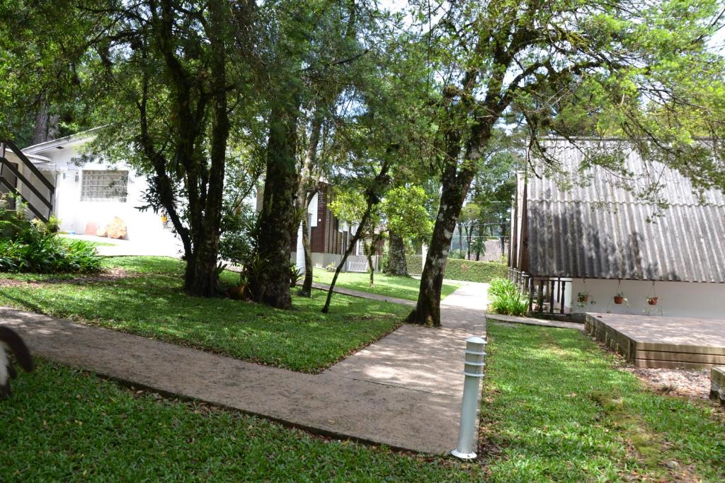  Hotel Pousada Dos Pinheiros