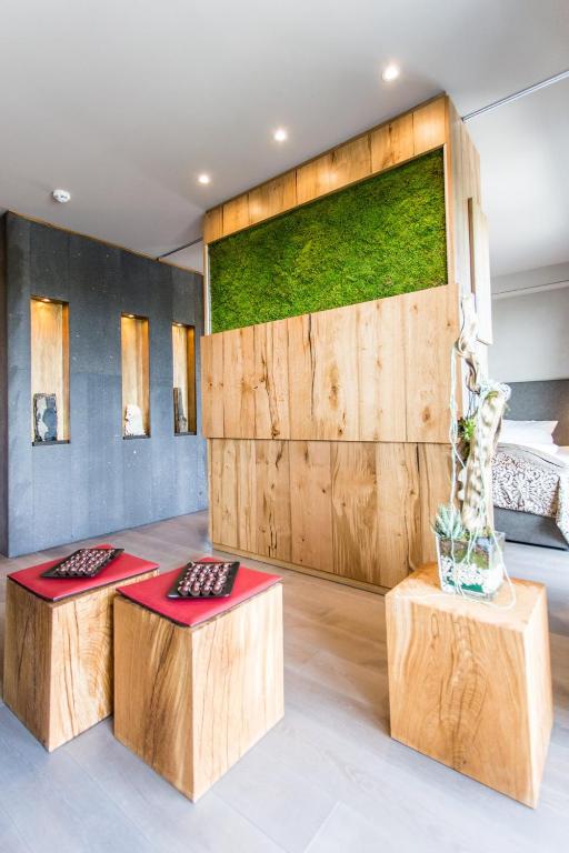 Posezení v ubytování monte mare SAUNA-SPA-SPORTS-HOTEL