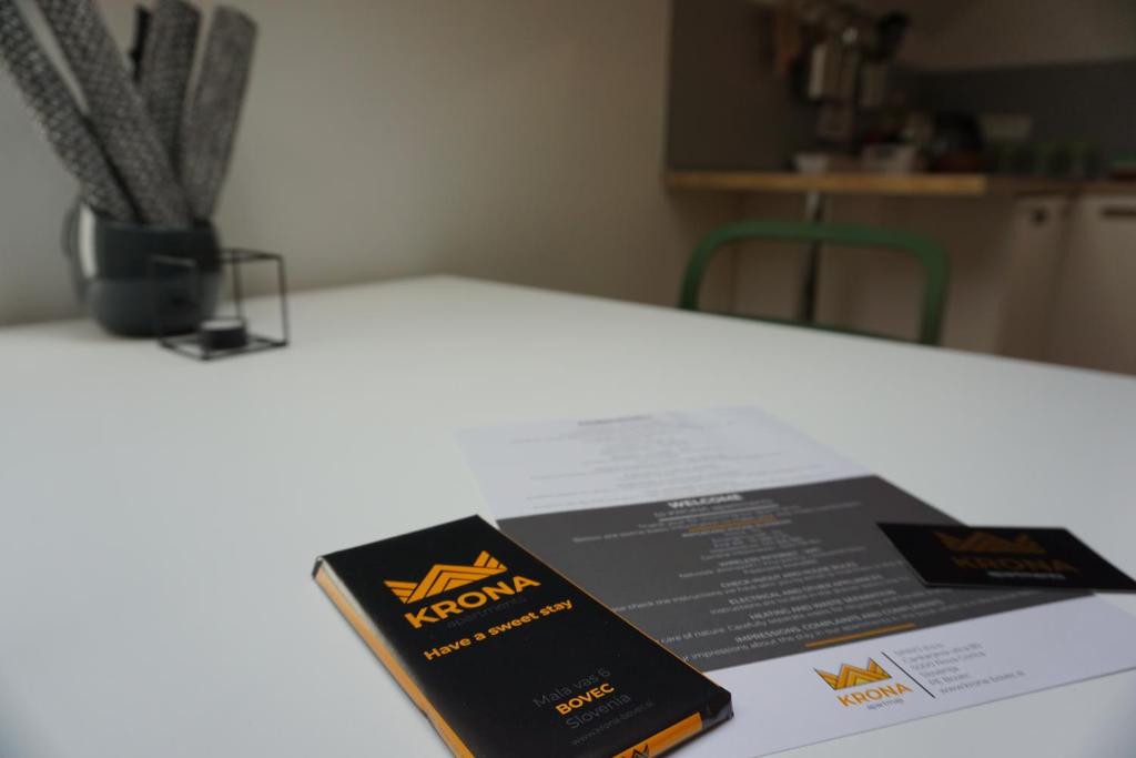 Certifikát, hodnocení, plakát nebo jiný dokument vystavený v ubytování Krona Apartments