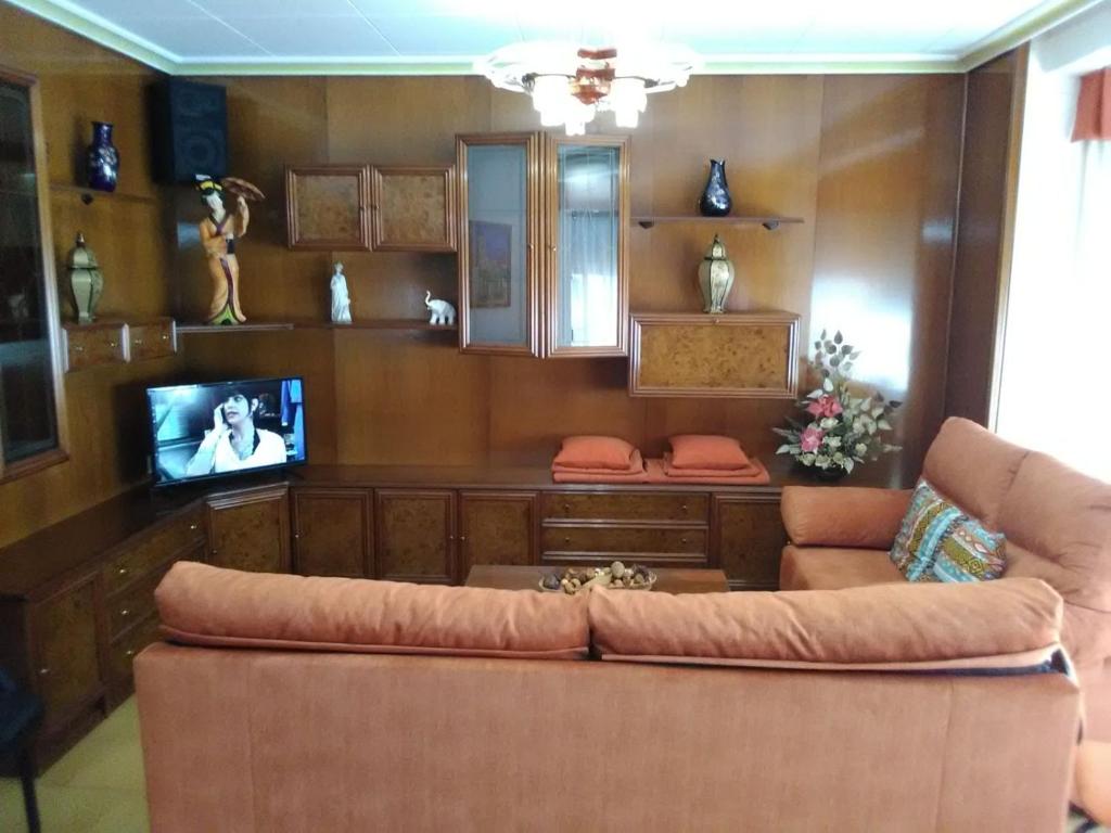 Fotografia z galérie ubytovania Excelente apartamento 3 hab v destinácii Úbeda