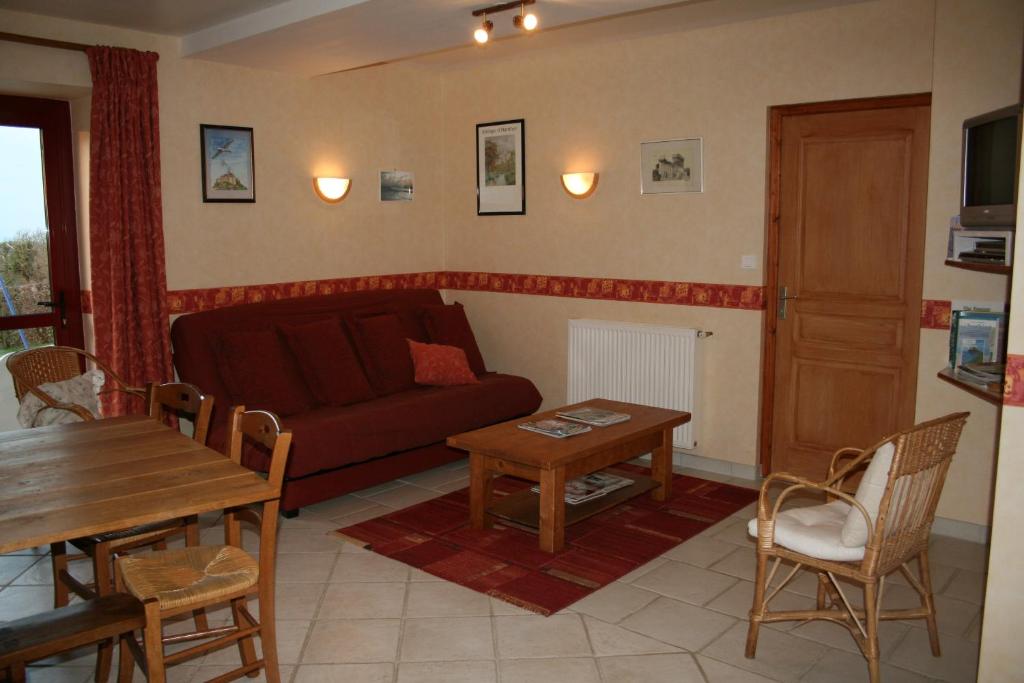 Posezení v ubytování Le Petit Manoir - Jean Gédouin