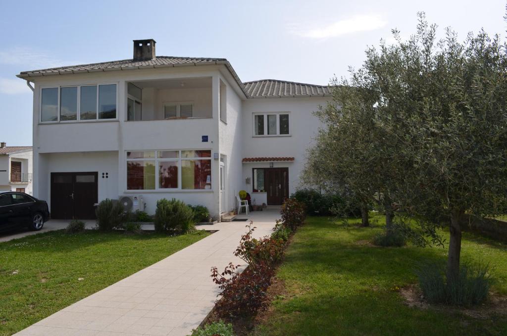 Zahrada ubytování Apartments Antonio
