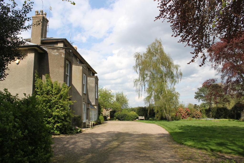 Hoveringham Hall, Nottingham (updated prices 2024)