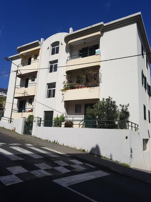 Santa Luzia Apartment - 9