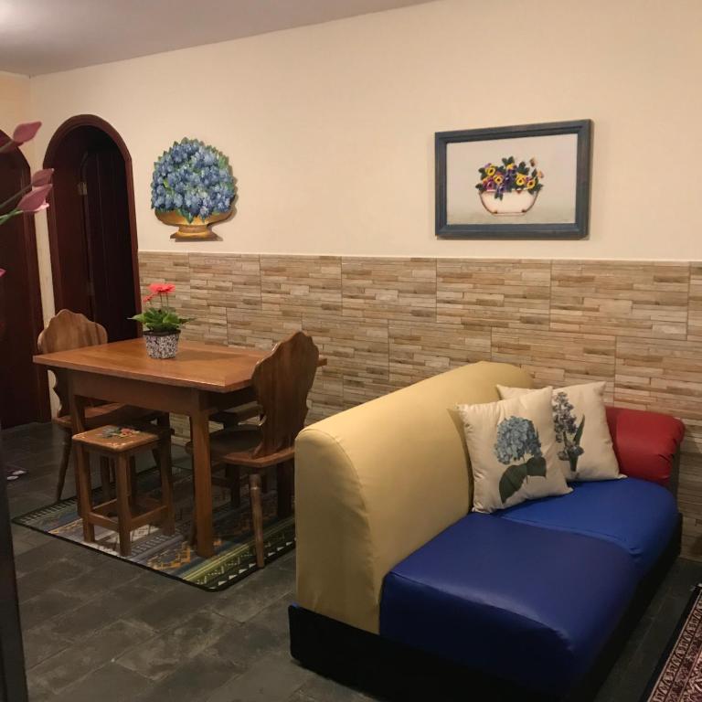  Hospedagem Casadalee