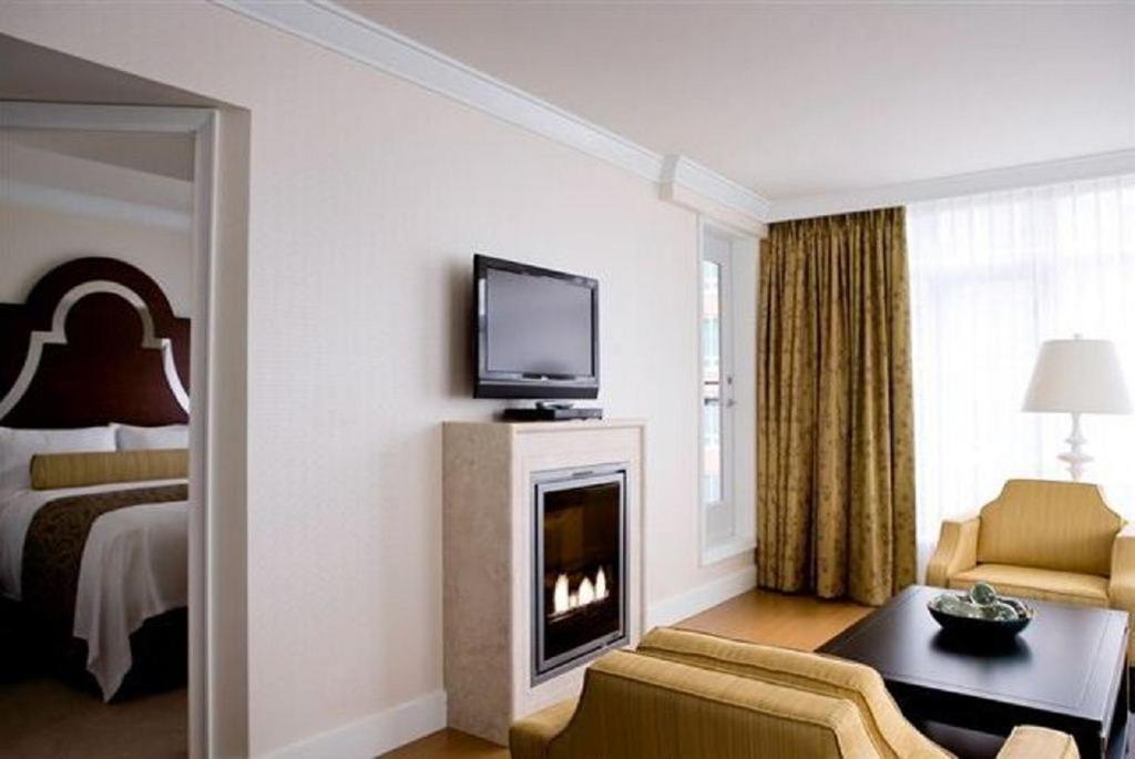 L'Hermitage Hotel - Resim 12