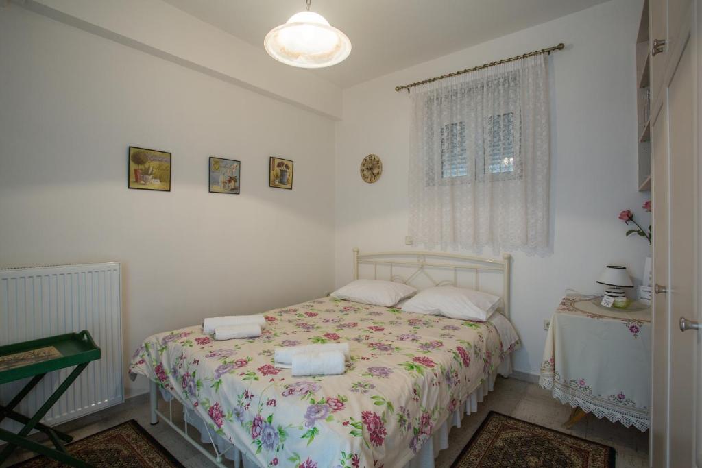 Posteľ alebo postele v izbe v ubytovaní Studios Theodore
