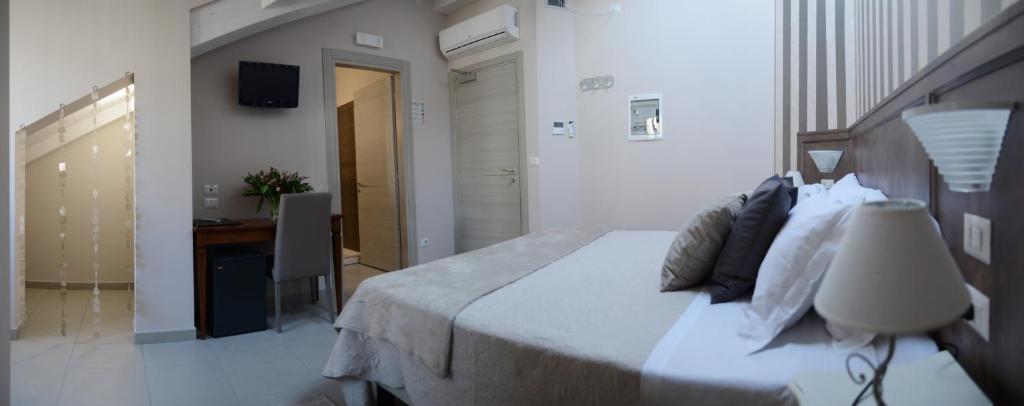 Hotel Giulio Cesare - Resim 23