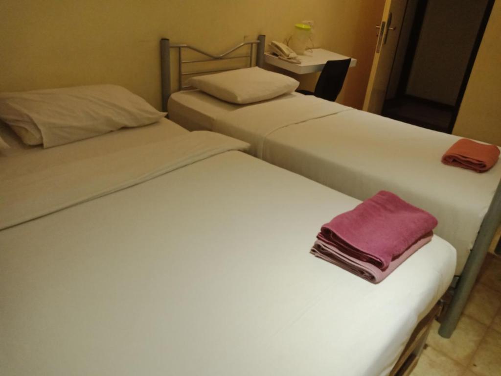 Hotel 77 Rawang - Family 3 Suite Room
