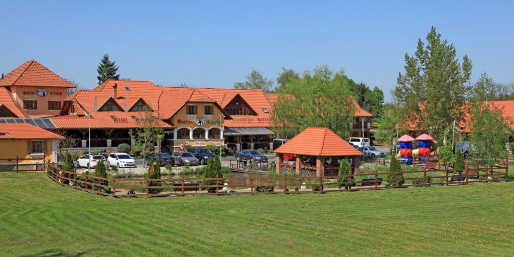 Zahrada ubytování Berényi Fogadó