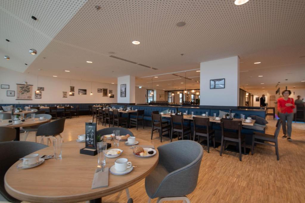 JUFA Hotel Hamburg HafenCity - Resim 22