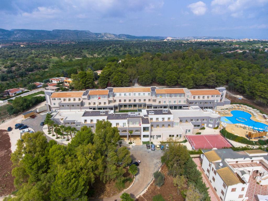 Bazén v ubytování Futura Club Spiagge Bianche nebo v jeho okolí