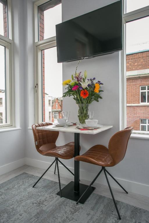 Grafton Street Studios by City Break Apartments - Resim 39