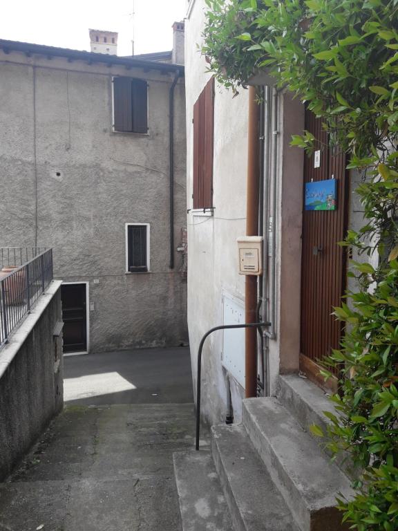 The building in which Az apartmant is located