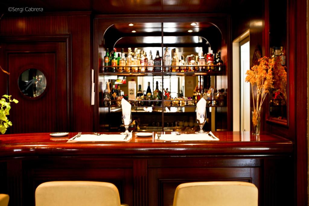 Lounge nebo bar v ubytování Hotel Pintor Marsà