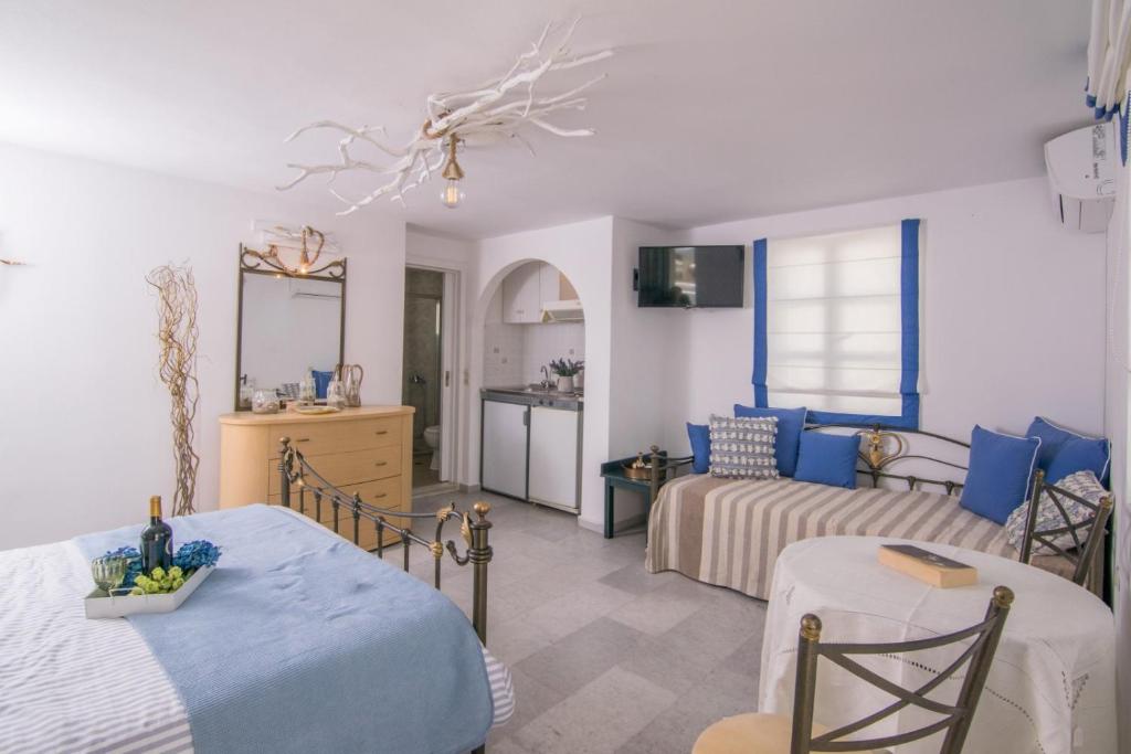 TERRA FOS NAXOS STUDIOS - 3