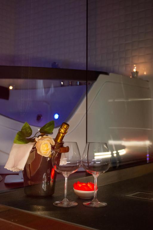 Nápoje v ubytování Villa Domus Salento Suites & Rooms con parcheggio privato in loco
