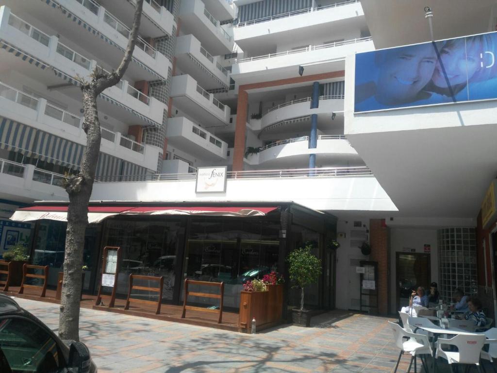 Fenix con piscina y terrraza, Fuengirola – Updated 2022 Prices
