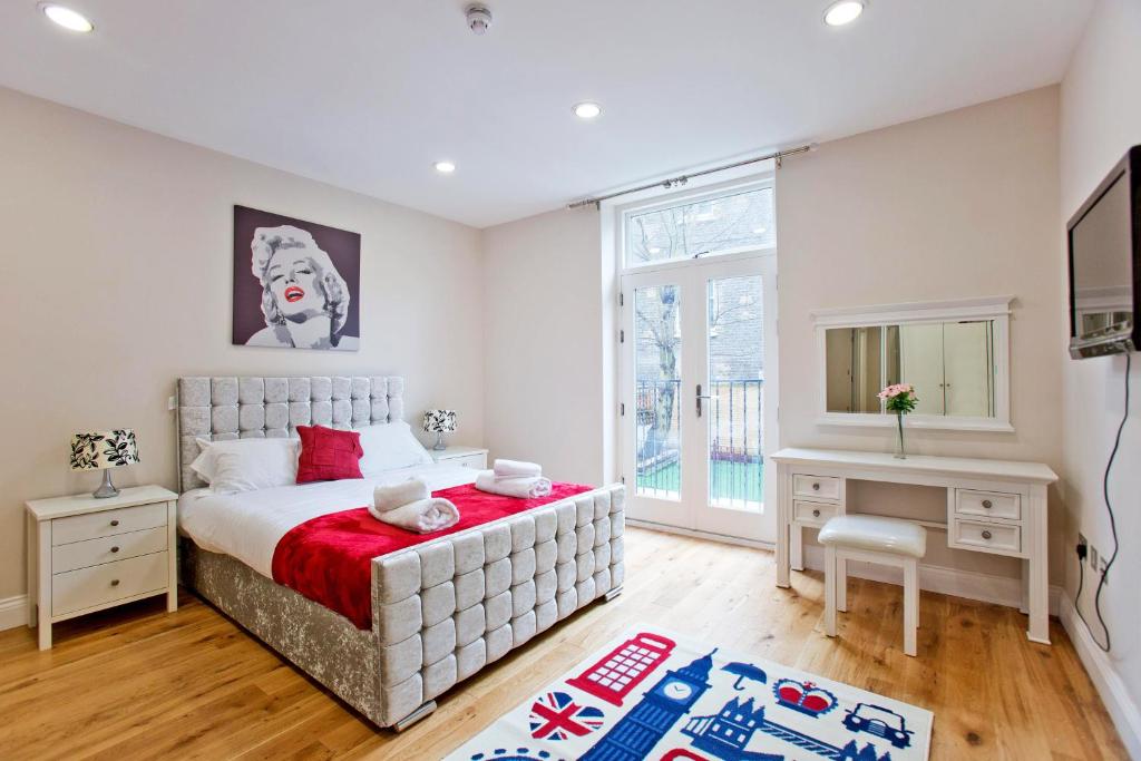 Flat 2, Cromwell Road 3 Bedroom Apartment