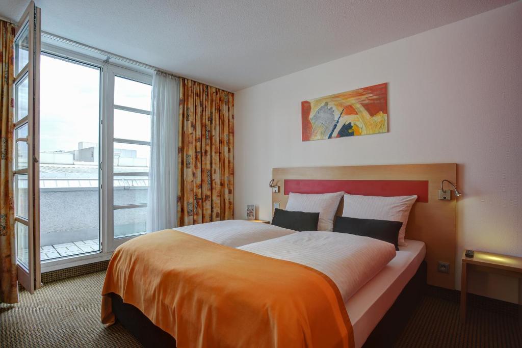 Centro Hotel Nürnberg City, Trademark Collection by Wyndham - Resim 11