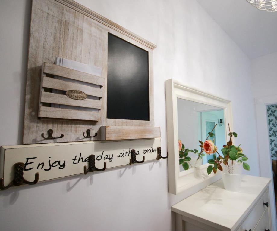 City Centre Apartment 1 - Image 8