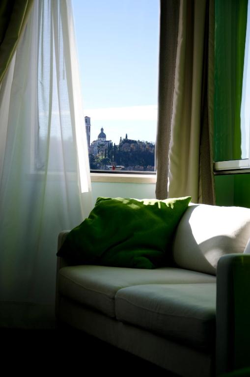 Posezení v ubytování Key Hotel