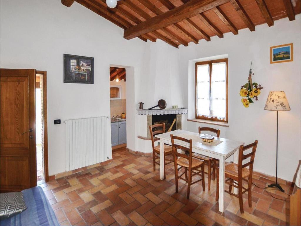 Kuchyň nebo kuchyňský kout v ubytování Residence Lucignano