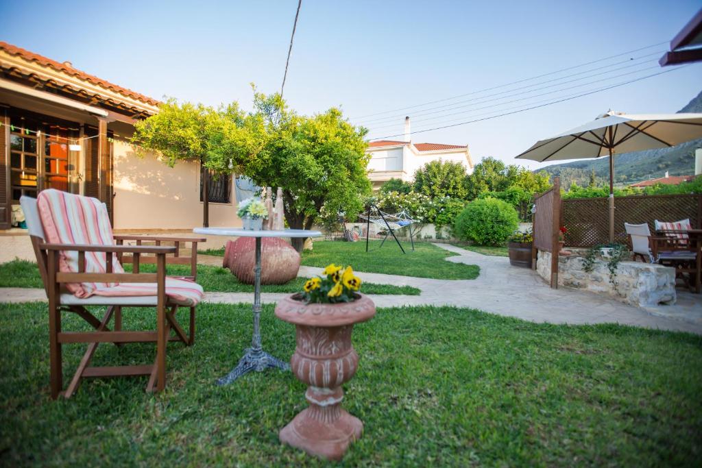 Zahrada ubytování Ancient Corinth Guest House
