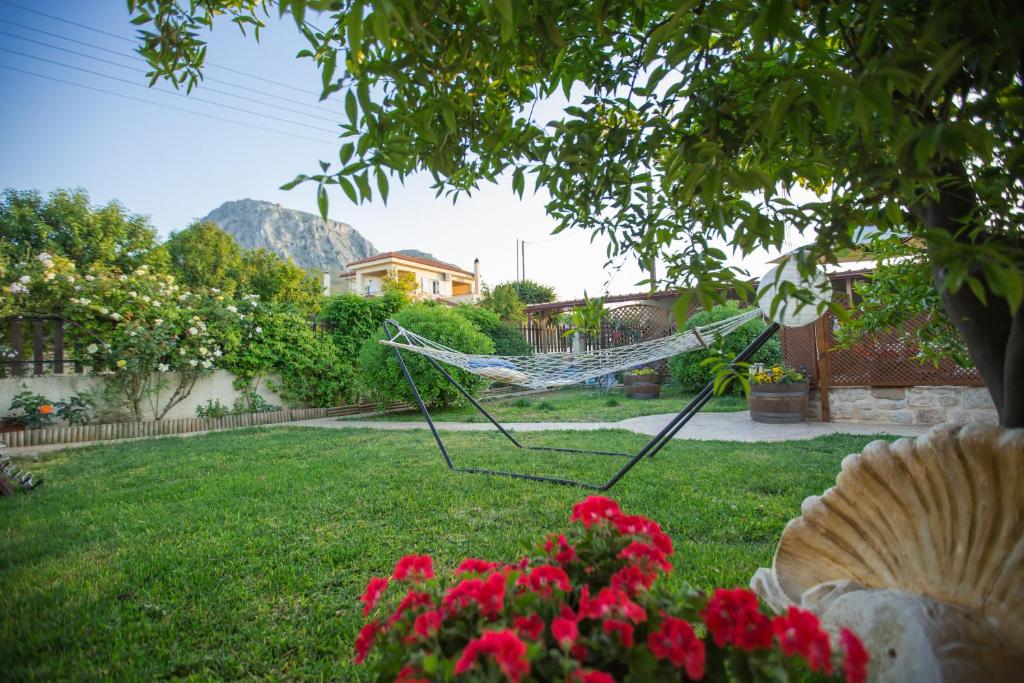 Zahrada ubytování Ancient Corinth Guest House