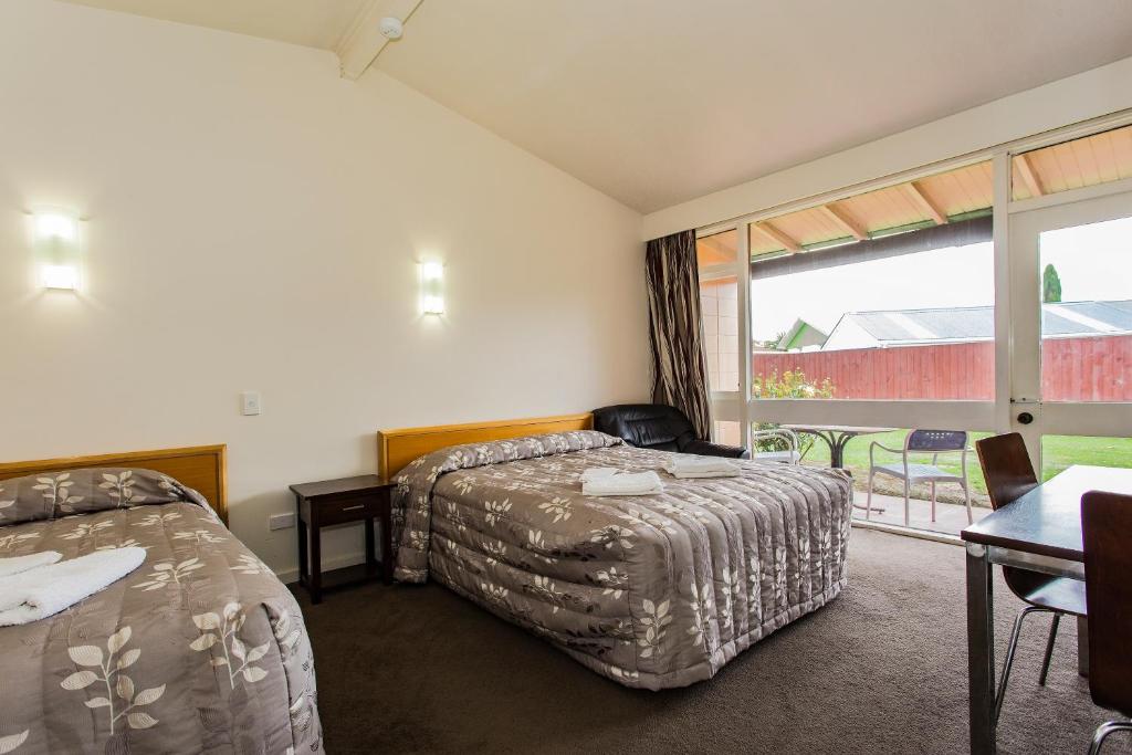 Blenheim Road Motor Lodge - Resim 9