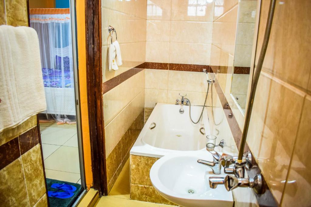 The Joy Hotel - King Studio