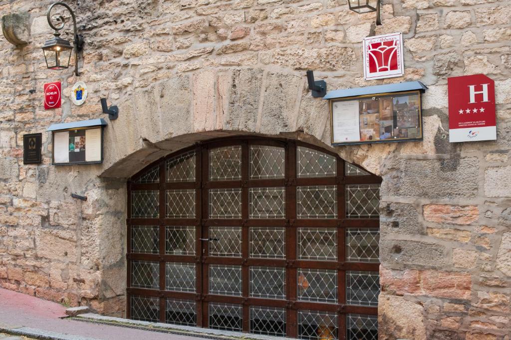 Fotografie z fotogalerie ubytování Abbaye de Maizières v destinaci Beaune