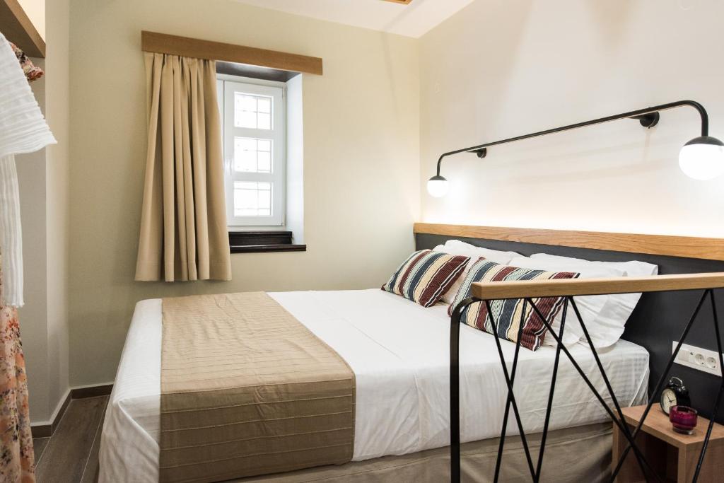 Harismari Cozy Hotel - 6