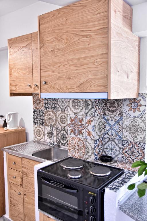 Artemis Hotel Apartments - 9