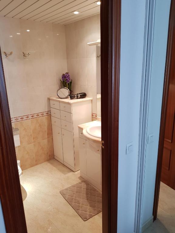 Kúpeľňa v ubytovaní El Pescador Park Cozy Apartment