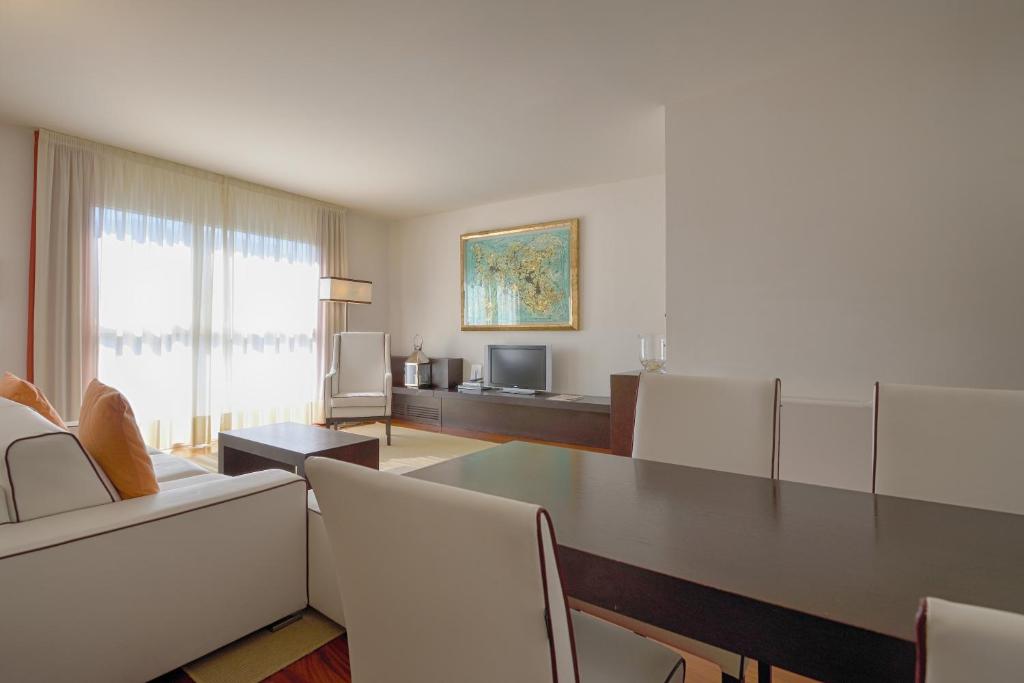 Eden Rock Resort - 11