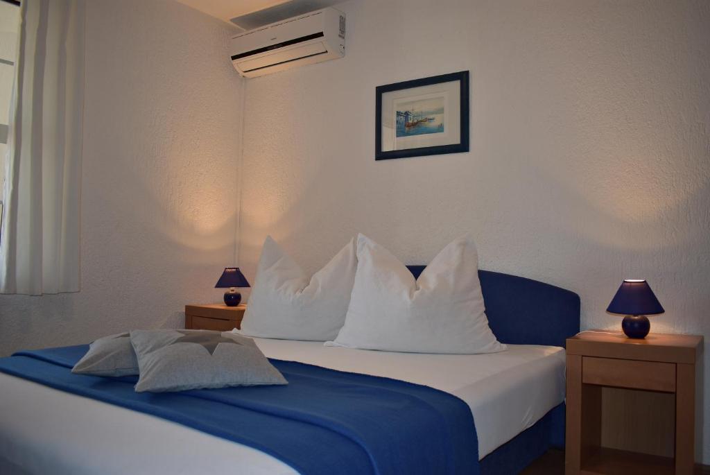 Apartments Zara - 带阳台的公寓