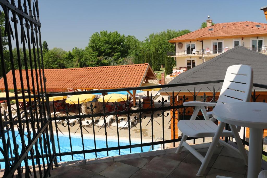 Beachfront Villa Plattensee - Camera Doppia Economica