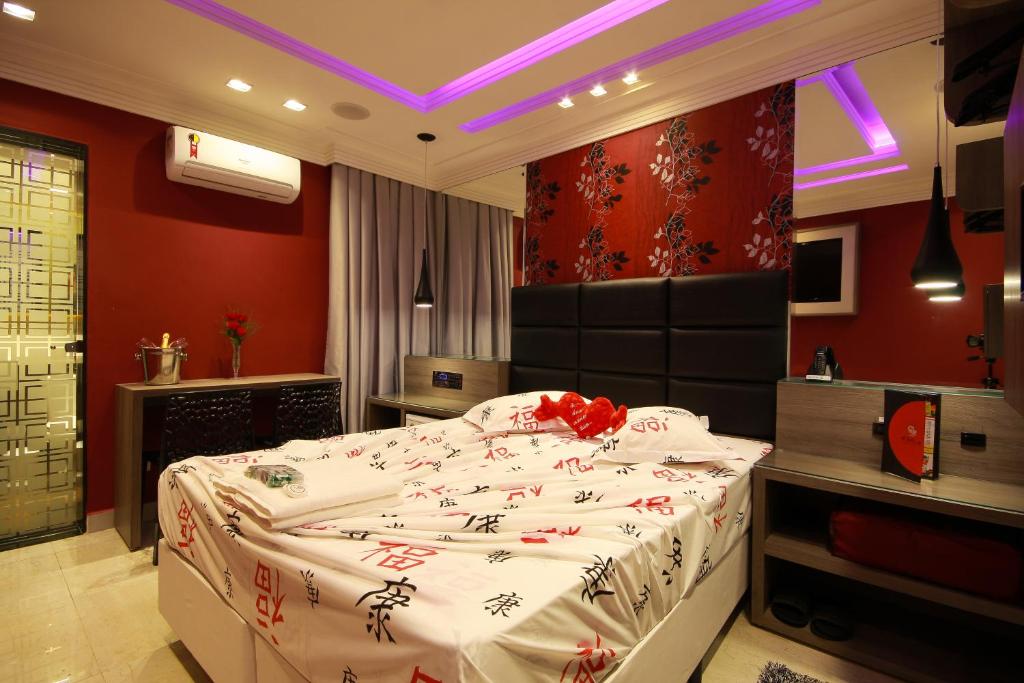  Glória Plaza Hotel (Adults Only)
