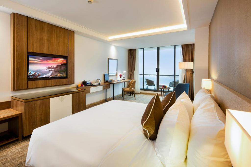 Phòng Premium Deluxe Giường Đôi Nhìn ra Biển
